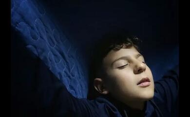A stifling night without air conditioning: what will help you get to sleep in the heat